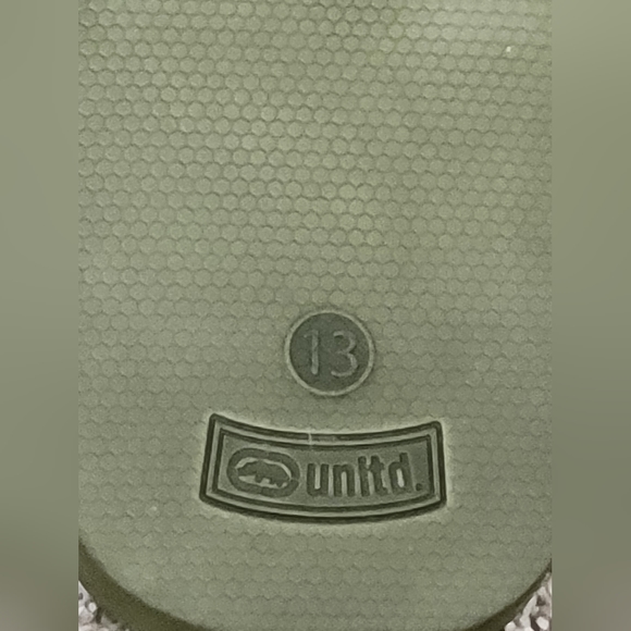 Ecko Unlimited Camo Sliders/Sandals NWT - Picture 3 of 4